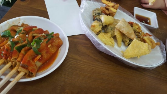 날으는떡볶이 이미지