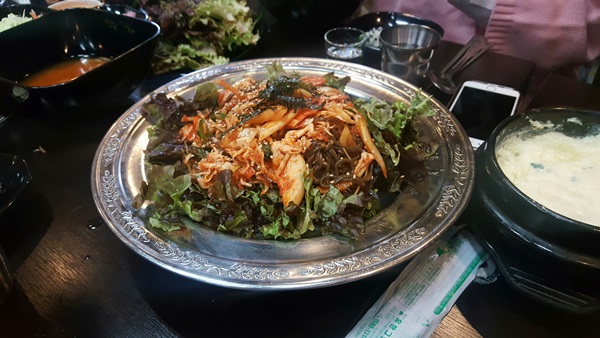 불불이족발;보쌈 이미지