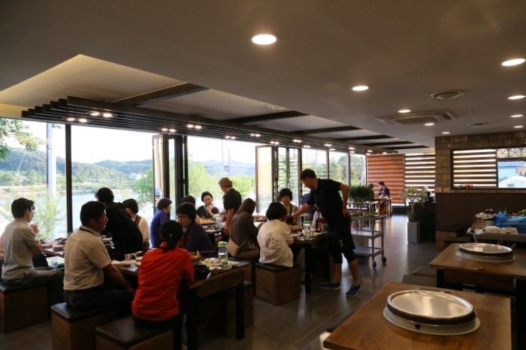 춘천장인닭갈비 이미지