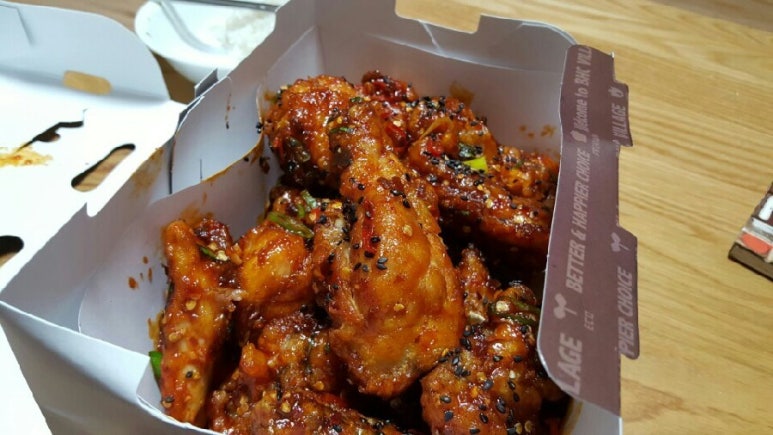 비에이치시치킨 이미지