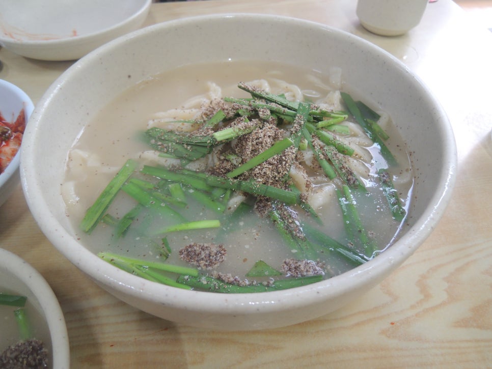 다정칼국수 이미지