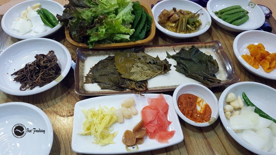 장시돌옻닭 이미지