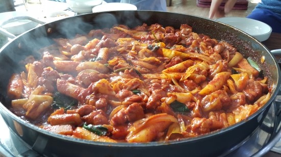 춘천닭가네닭갈비막국수고촌점 이미지