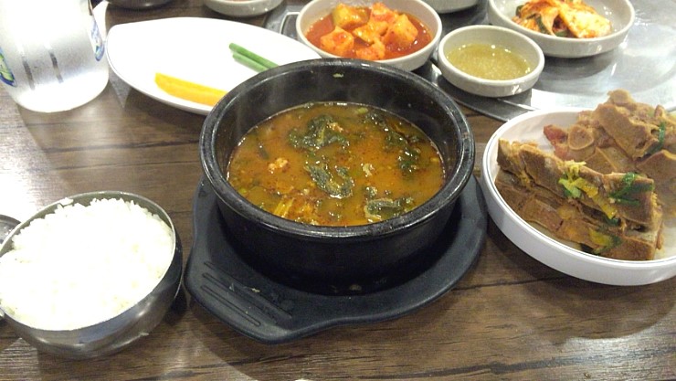 향교그릇집 이미지