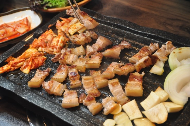 월수금통돼지김치찌개 이미지