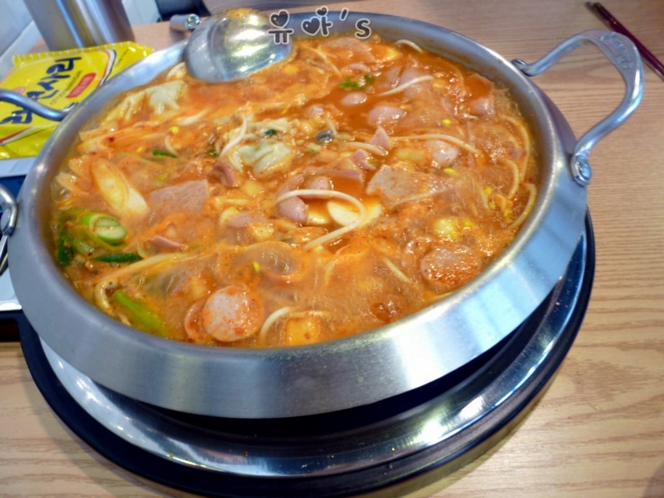 쉐프의부대찌개 이미지