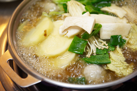 최고닭칼국수 이미지