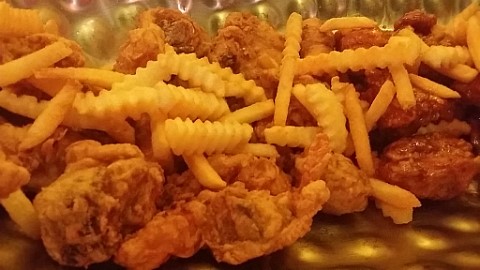 칠칠켄터키 이미지