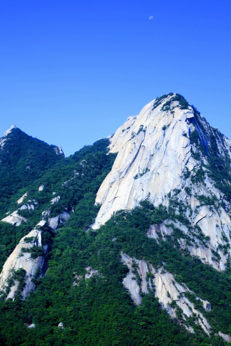 북한산 전경 이미지