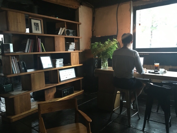 커피발전소 이미지