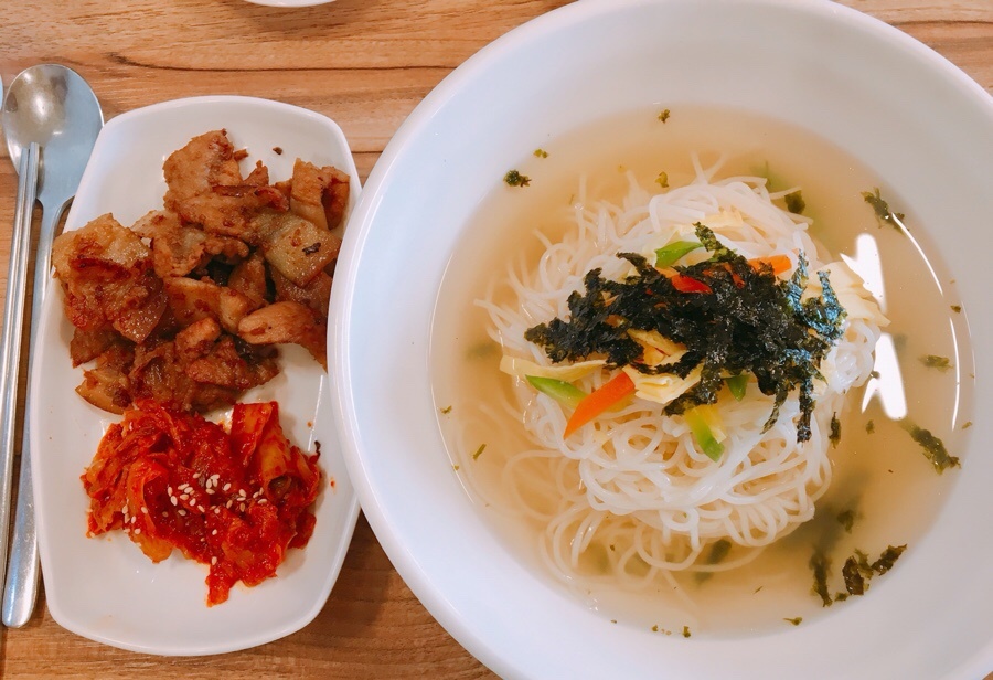 불쌈냉면.국수 이미지