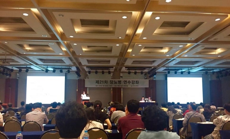 브라운돈까스 이미지