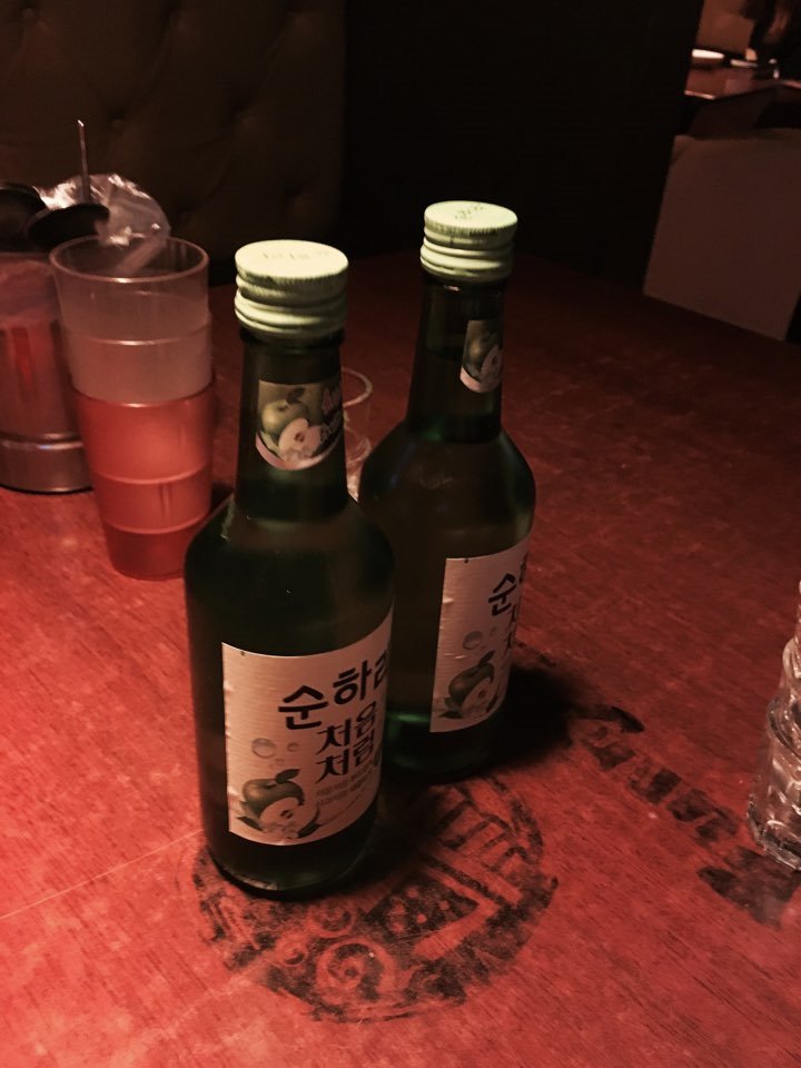 탁 이미지