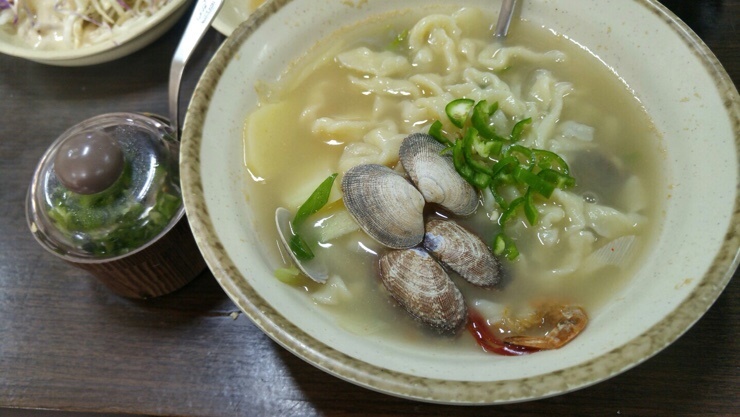 참맛칼국수 이미지