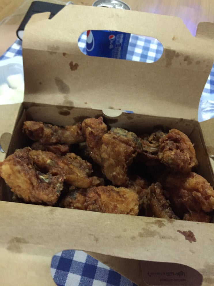 교촌치킨 이미지