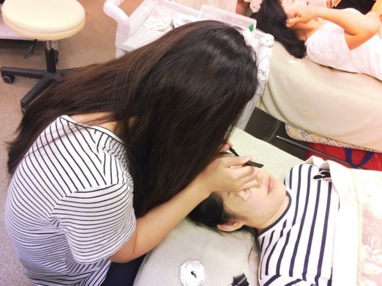 웰러스미용학원 이미지