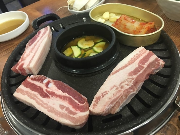 군자생고기 이미지