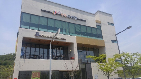카페베네우정 이미지