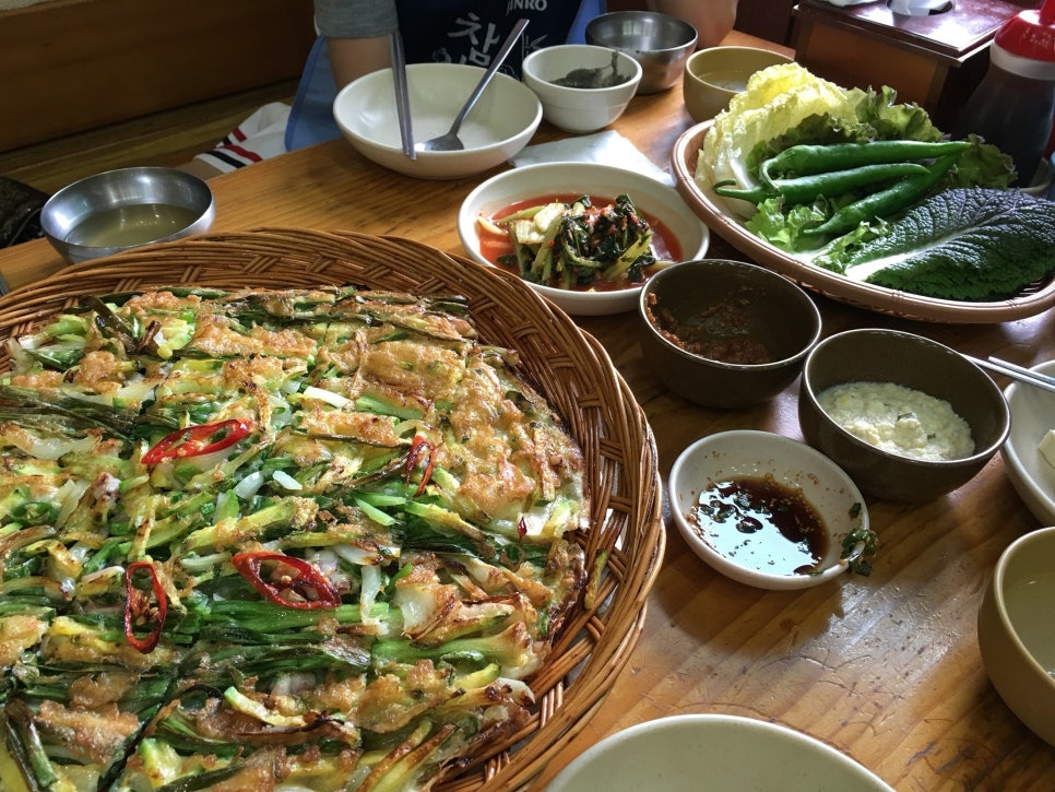 할매보리밥 이미지