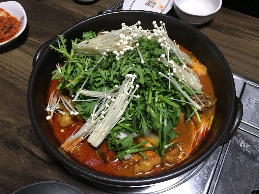 옛날토종닭 이미지