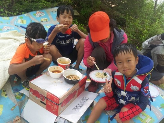 엄둔계곡가자화이트 이미지