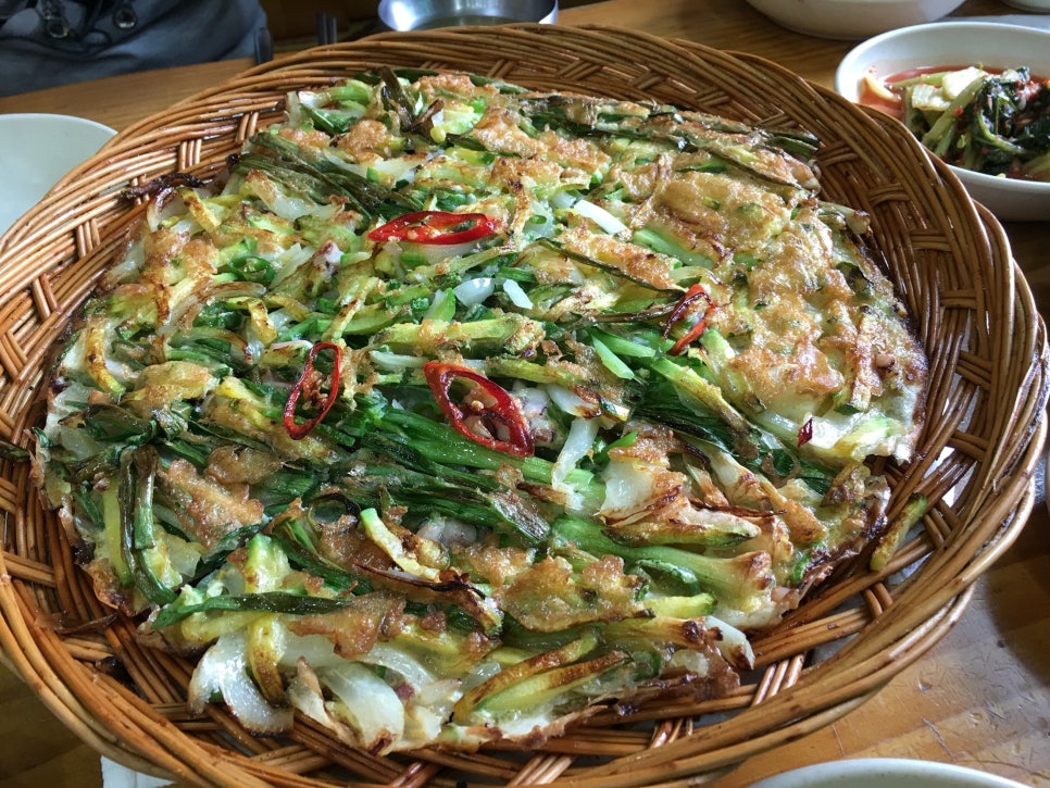 할매보리밥 이미지