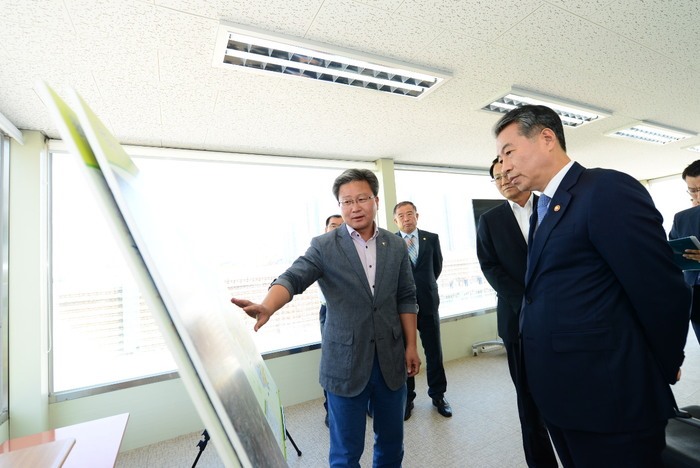 화성인력개발 이미지