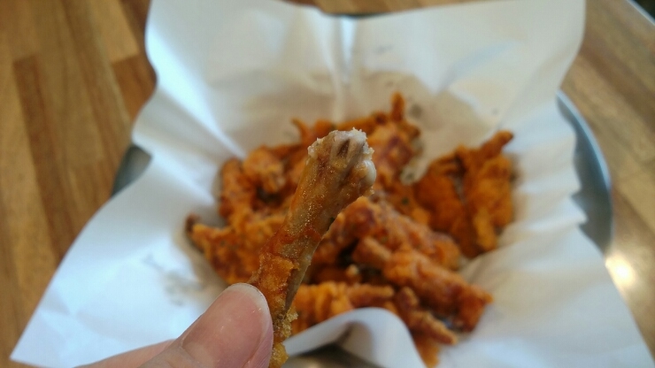 신통치킨 이미지