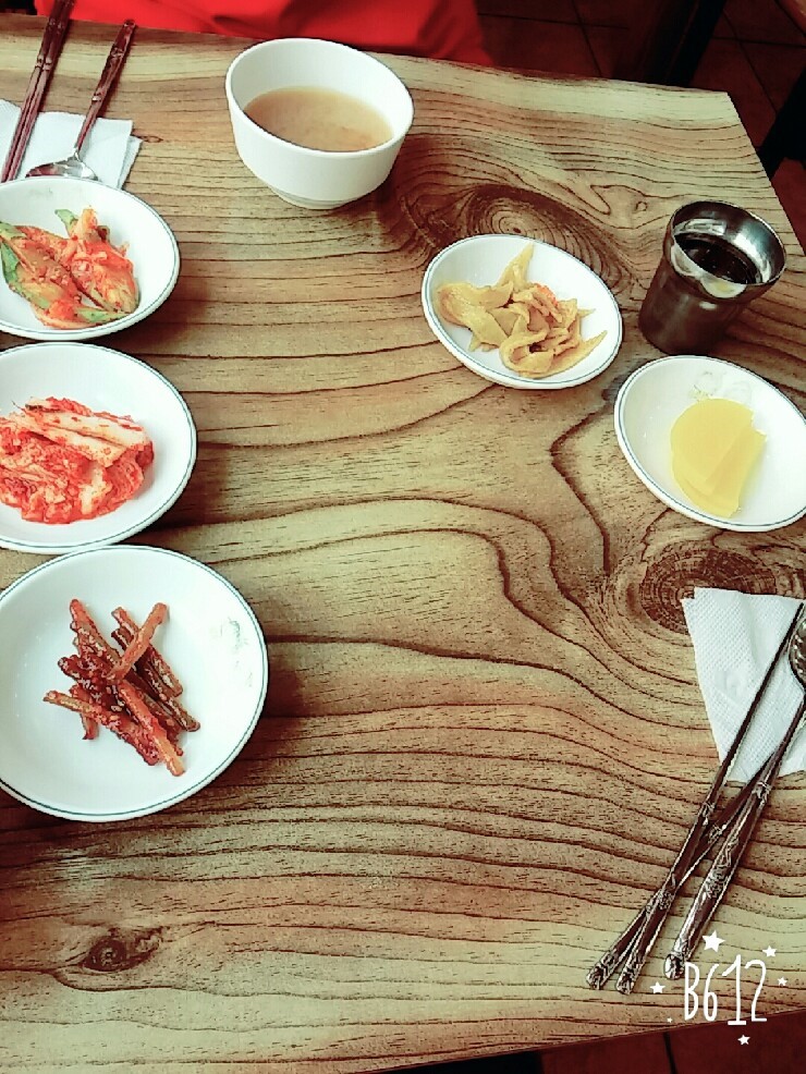 먹을래 싸갈래 이미지
