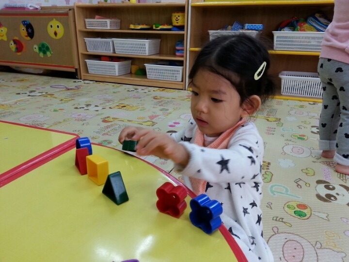 뽐이네 이미지