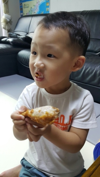 콤비두마리치킨 이미지