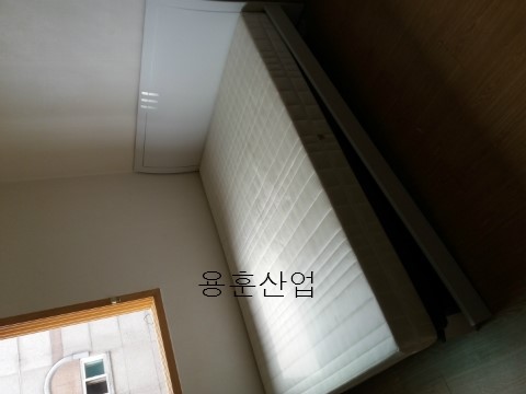 유품정리집정리폐가구가전방문수거생활쓰레기폐기물처리 이미지