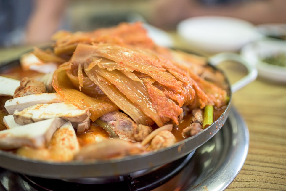 유명생선찌개 이미지