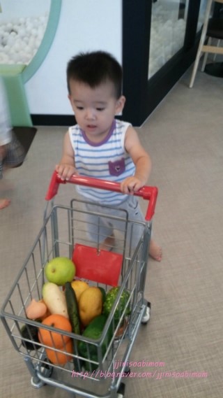 쁘띠몽드 이미지