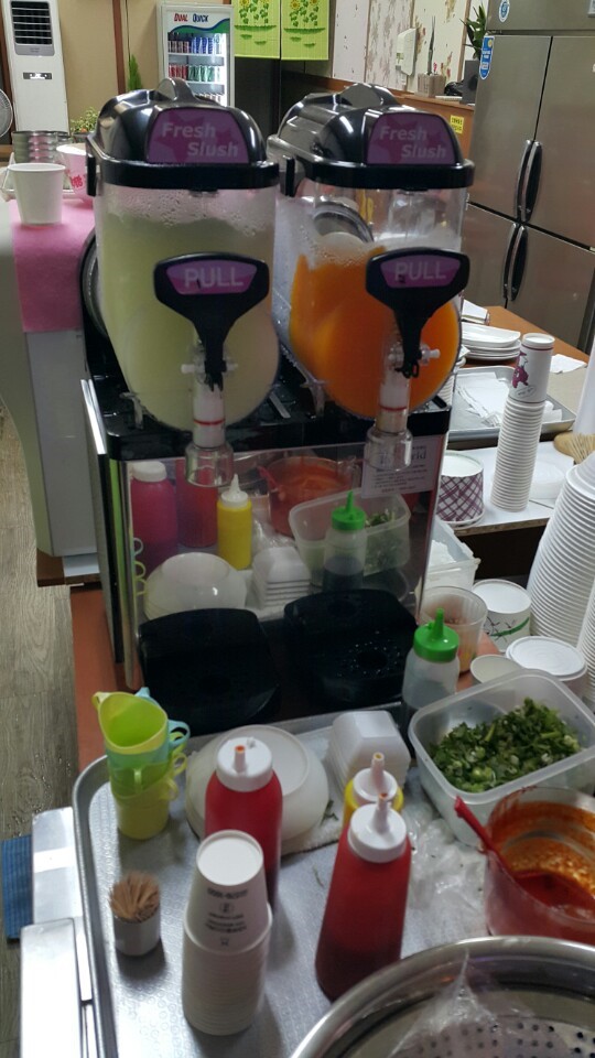 날으는떡볶이 이미지