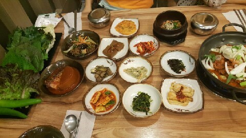 고향쌈밥 이미지