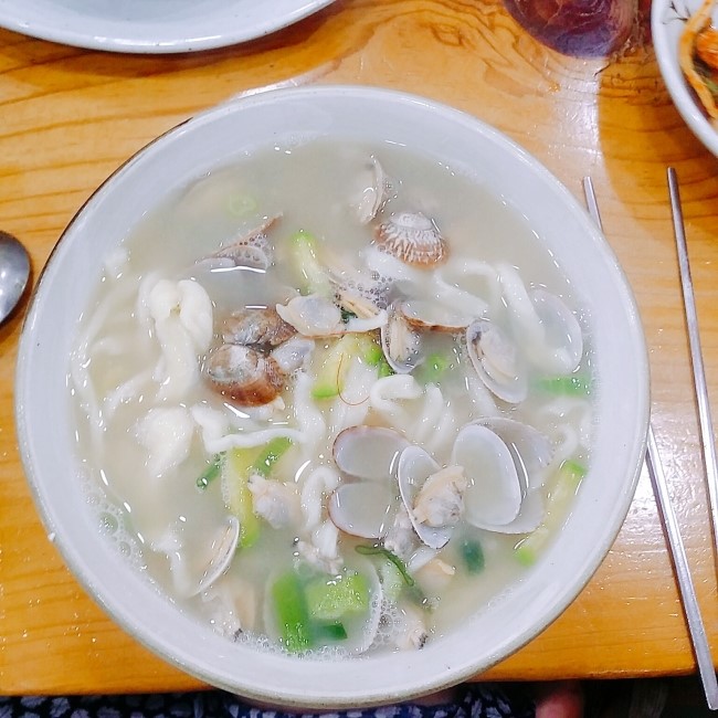 다래목해물손칼국수 이미지