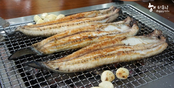 명가민물장어참숯불즉석구이 이미지