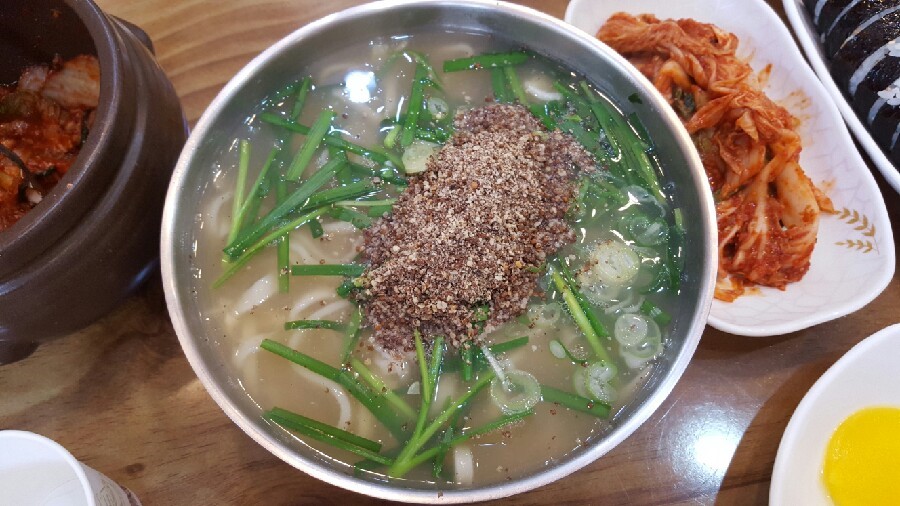 스마일칼국수 이미지