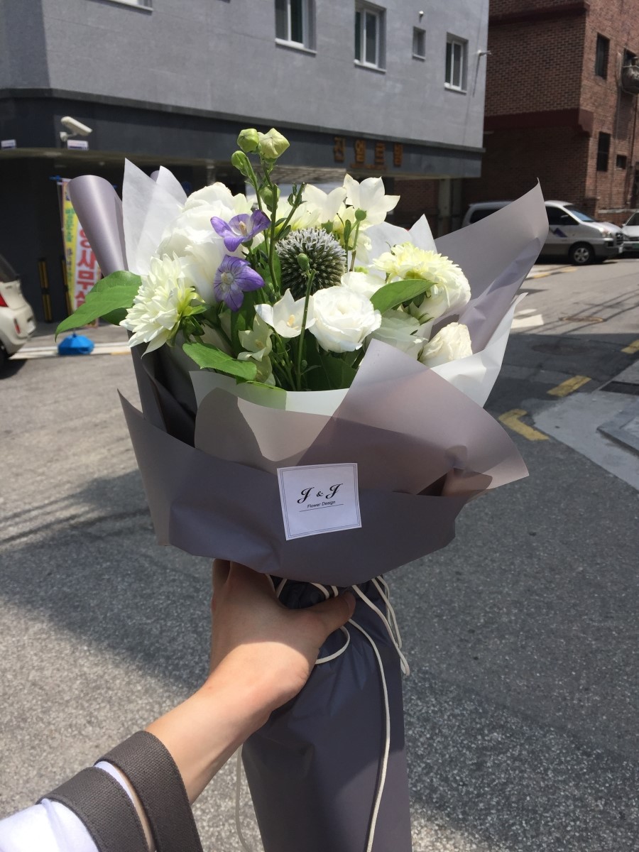 제이앤제이(J&J) 이미지