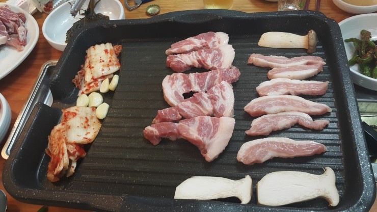 또와뒷고기 이미지