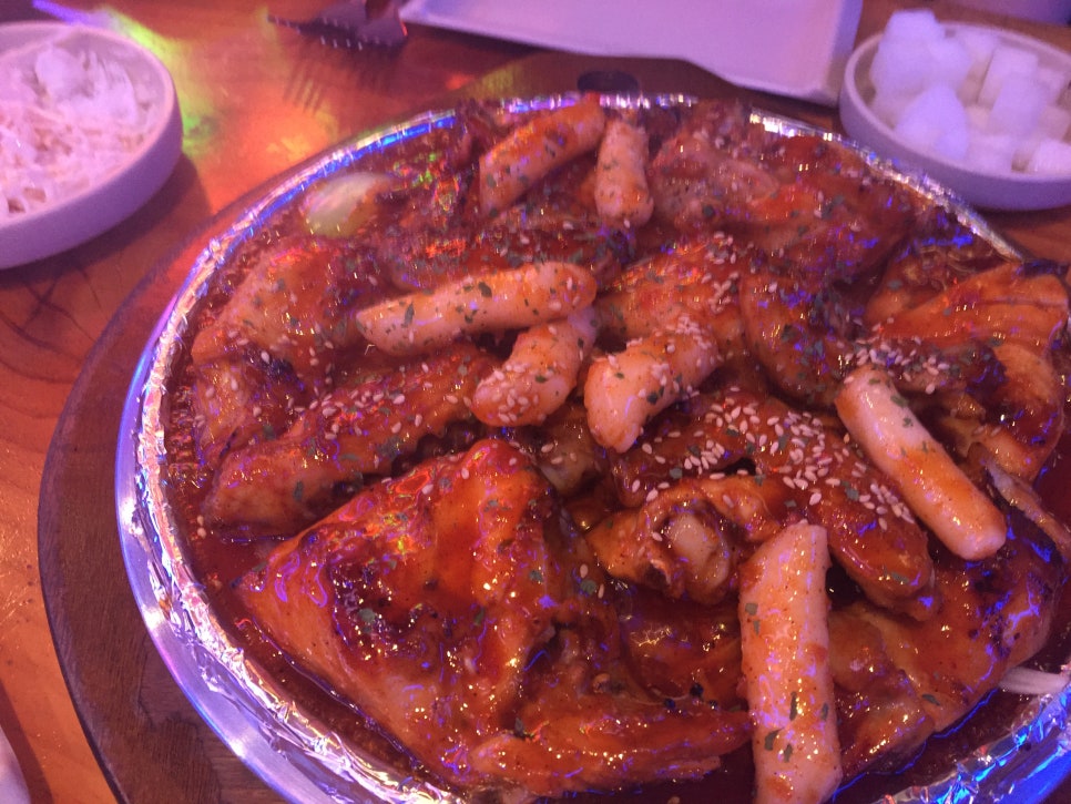 훌랄라치킨 이미지