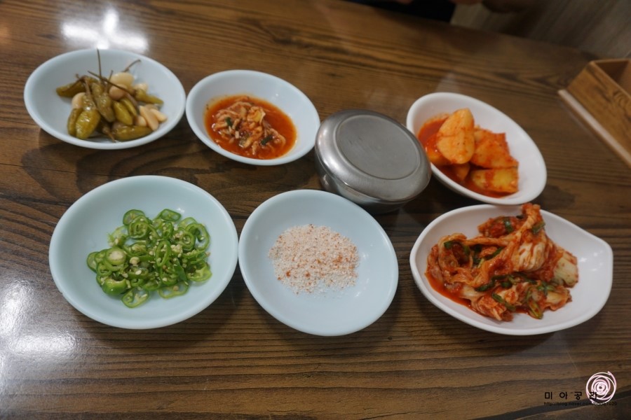 백암왕족발 이미지