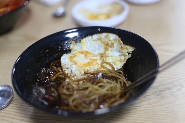 매울신짬뽕 이미지