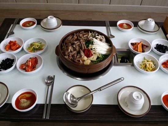 정림골흑염소 이미지