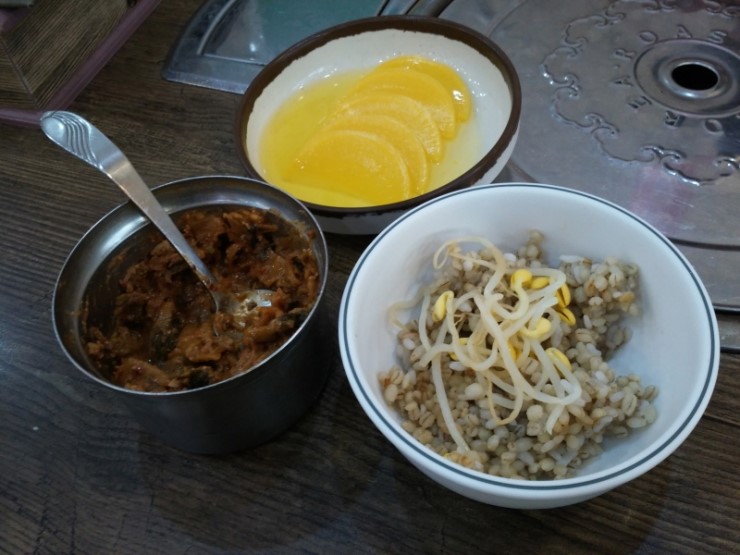 홍두께칼국수보리밥 이미지