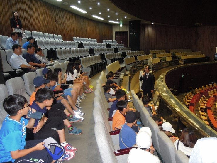 이동초등학교 이미지
