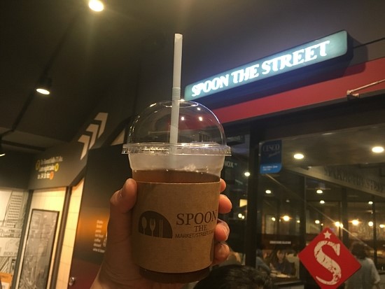 스푼더테이블 이미지