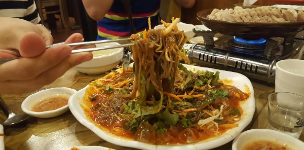 장충동한양왕족발 이미지