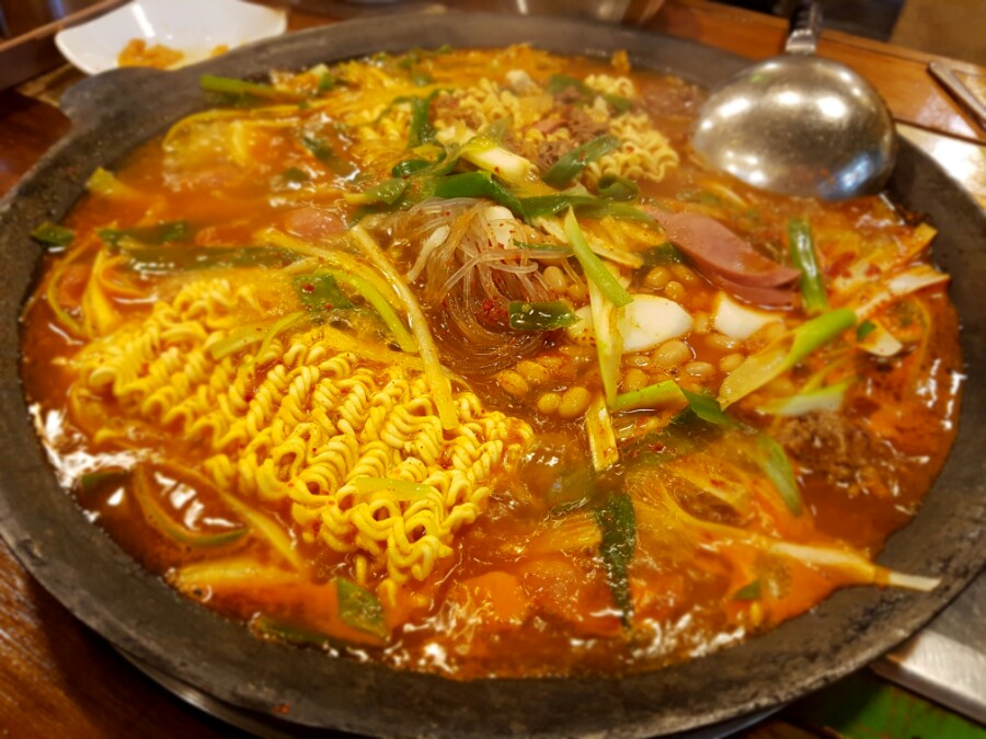 일층집의정부부대찌개 이미지